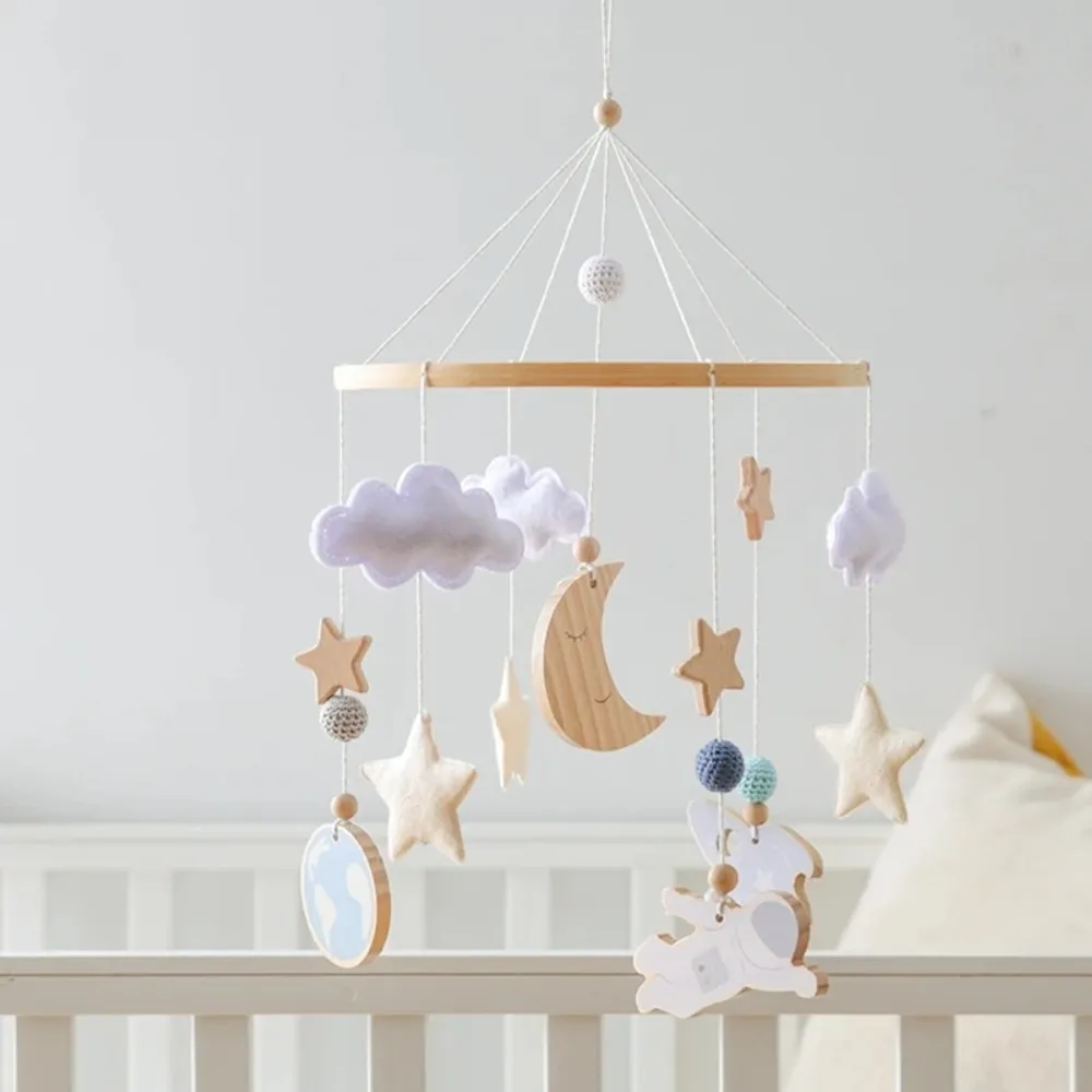 Crib Mobile Holder Rattles Toys Wooden Moon Stars Astronaut Bed Bell Toys Newborn Comfort Crib Bracket Bed Bell Toys Baby Gifts