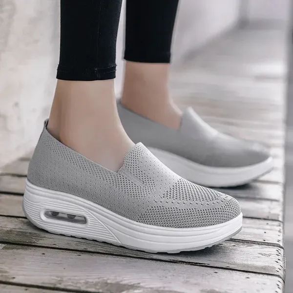 Women's Breathable Mesh Sneakers